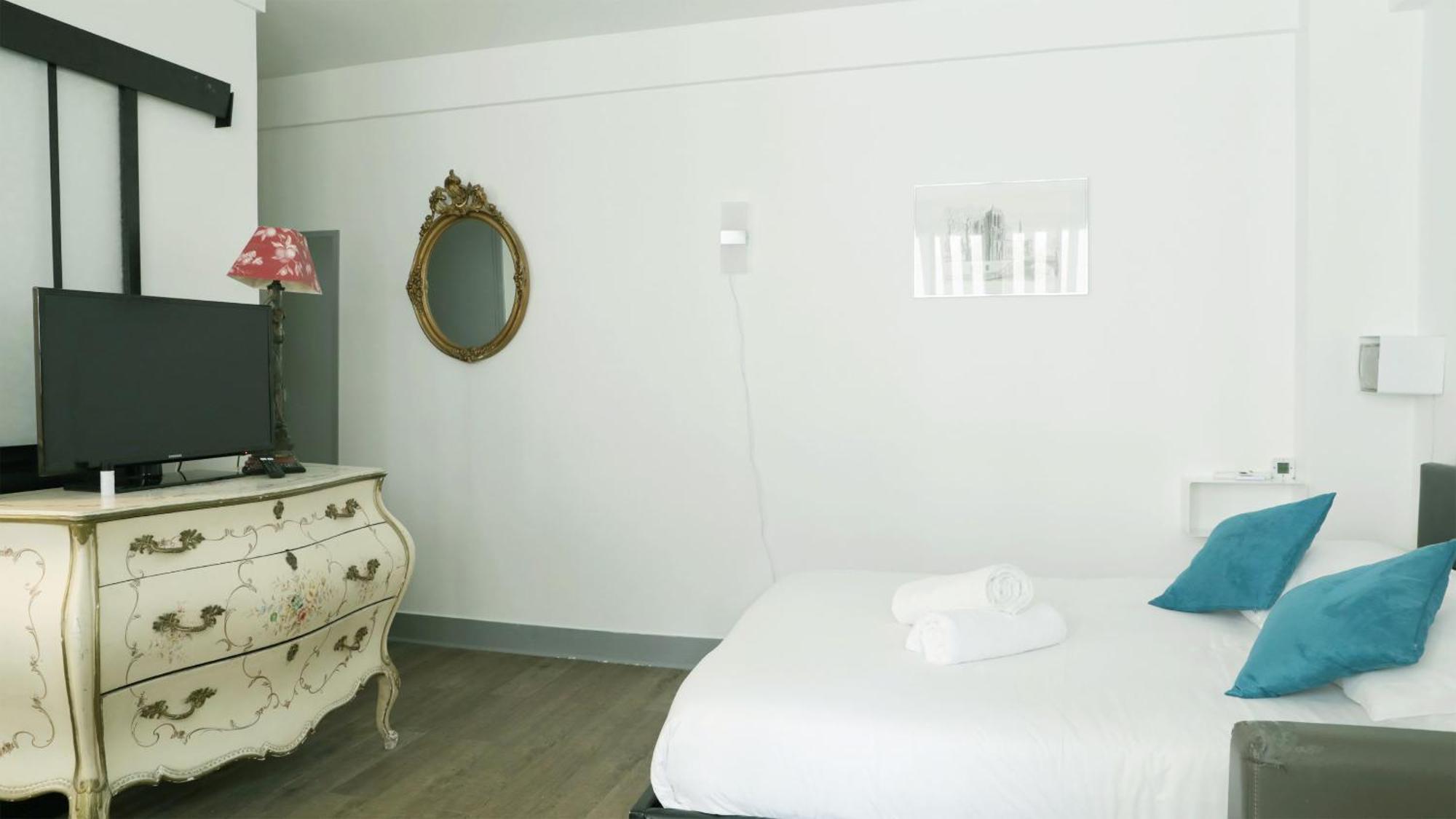 Arc De Triomphe & Trocadero Square - Cityapartmentstay París Exterior foto